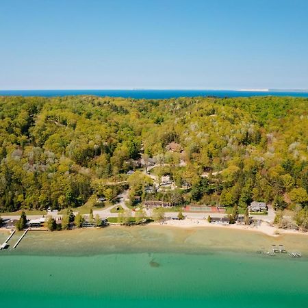 Chimney Corners Resort فرانكفورت المظهر الخارجي الصورة